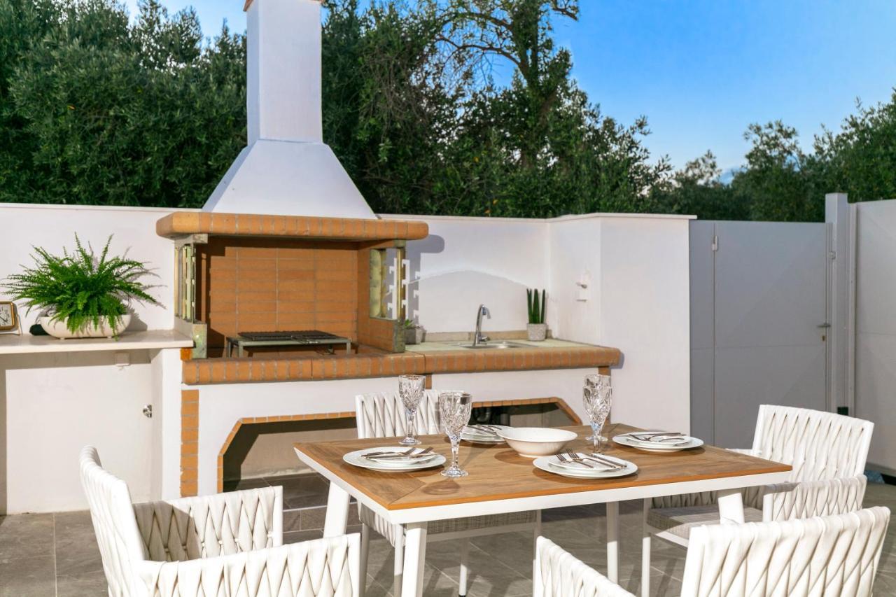 Jacuzzi Deluxe Villa Skala Sotiros Exteriör bild